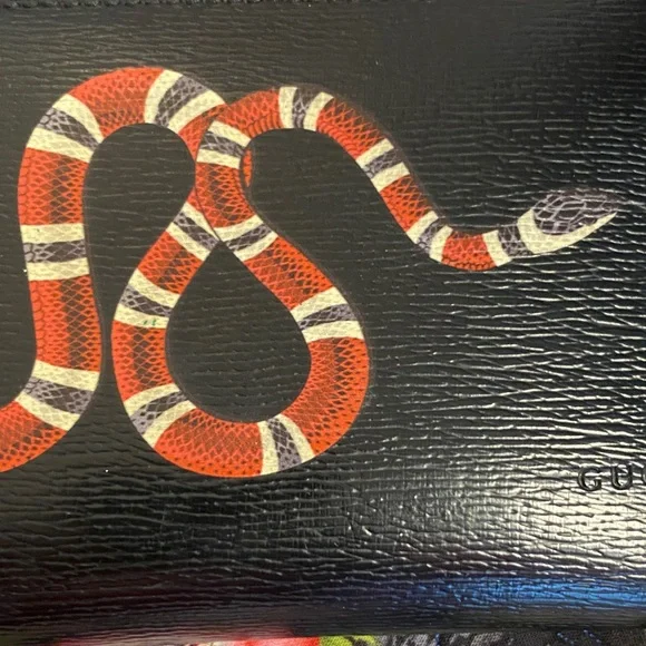 AUTH Gucci King Snake Black Long Zip wallet - Picture 13 of 16